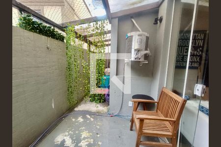 Varanda  de apartamento à venda com 1 quarto, 48m² em Gávea, Rio de Janeiro