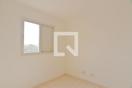 Quarto 2 de apartamento para alugar com 2 quartos, 40m² em Jardim Mangalot, São Paulo