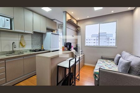 Sala de apartamento à venda com 2 quartos, 35m² em Usina Piratininga, São Paulo