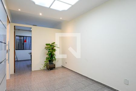 Sala de casa para alugar com 2 quartos, 70m² em Vila Brasilio Machado, São Paulo