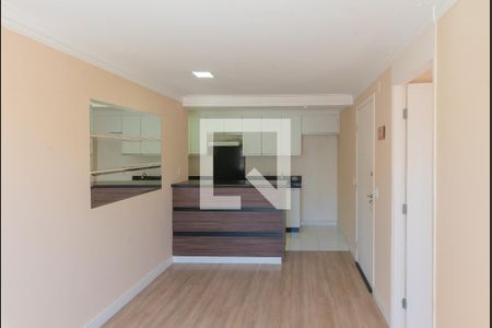 Sala de apartamento para alugar com 3 quartos, 58m² em Vila Marieta, Campinas