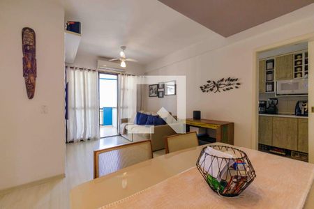 Sala de apartamento à venda com 2 quartos, 68m² em Recreio dos Bandeirantes, Rio de Janeiro