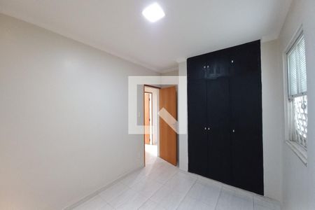 Quarto 1  de apartamento à venda com 2 quartos, 75m² em Jardim Baroneza, Campinas