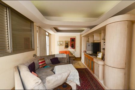 Apartamento para alugar com 290m², 5 quartos e 4 vagas Apartamento para alugar com 290m², 5 quartos e 4 vagasSala 2º piso