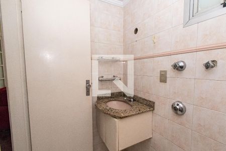 Banheiro de apartamento para alugar com 1 quarto, 40m² em Cambuci, São Paulo