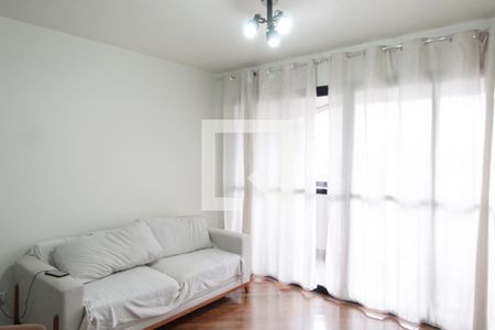 Sala de apartamento para alugar com 3 quartos, 122m² em Osvaldo Rezende, Uberlândia