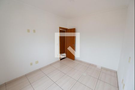 Quarto de apartamento para alugar com 2 quartos, 66m² em Jardim Maria Augusta, Taubaté