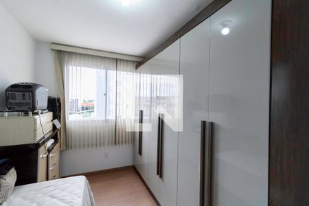 Quarto de apartamento à venda com 2 quartos, 54m² em Jardim Riacho das Pedras, Contagem