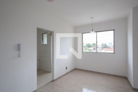 Sala de apartamento para alugar com 2 quartos, 56m² em Planalto, Belo Horizonte