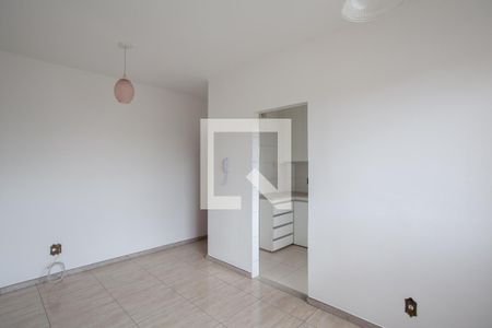 Sala de apartamento para alugar com 2 quartos, 56m² em Planalto, Belo Horizonte