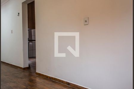 Sala de TV de apartamento para alugar com 2 quartos, 52m² em Conjunto Habitacional Presidente Castelo Branco, Carapicuíba