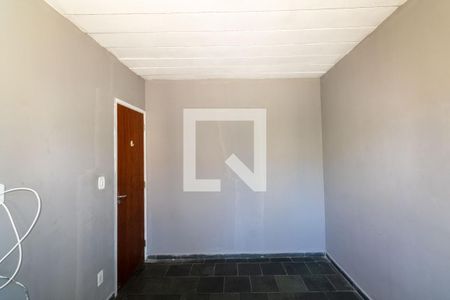 Quarto 1 de apartamento para alugar com 2 quartos, 51m² em Inhoaíba, Rio de Janeiro