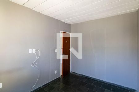 Quarto 1 de apartamento para alugar com 2 quartos, 51m² em Inhoaíba, Rio de Janeiro