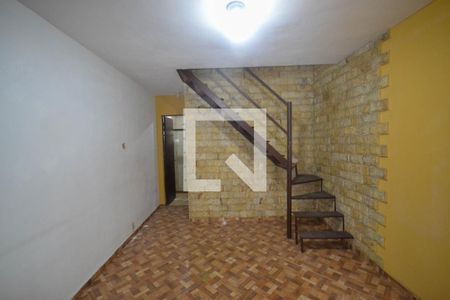 Sala de casa para alugar com 3 quartos, 200m² em Jardim Canaa, Nova Iguaçu