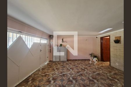 Casa à venda com 110m², 3 quartos e 2 vagas Casa à venda com 110m², 3 quartos e 2 vagasGaragem