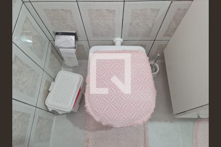 Casa à venda com 110m², 3 quartos e 2 vagas Casa à venda com 110m², 3 quartos e 2 vagasBanheiro Social