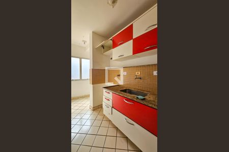 Cozinha de apartamento para alugar com 2 quartos, 55m² em Jardim Ubirajara, São Paulo