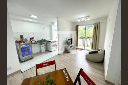 Sala de apartamento para alugar com 2 quartos, 48m² em Ieiri, Várzea Paulista