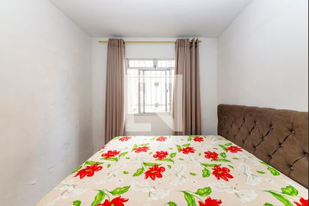 Quarto 1 de apartamento para alugar com 2 quartos, 55m² em Camargos, Belo Horizonte