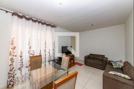 Sala de apartamento para alugar com 2 quartos, 55m² em Camargos, Belo Horizonte