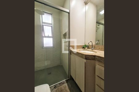 Banheiro de apartamento à venda com 3 quartos, 77m² em Ipiranga, Belo Horizonte