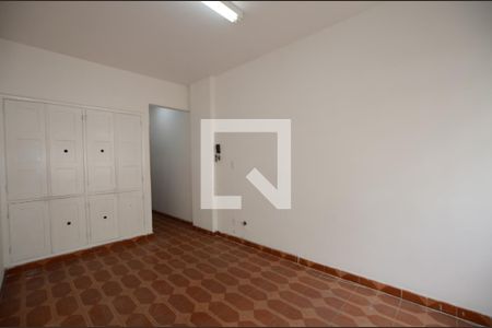 Sala/Quarto de apartamento para alugar com 1 quarto, 22m² em Madureira, Rio de Janeiro