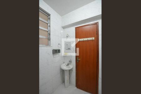 Banheiro de apartamento para alugar com 1 quarto, 22m² em Madureira, Rio de Janeiro