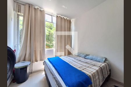 Quarto  de kitnet/studio à venda com 1 quarto, 24m² em Laranjeiras, Rio de Janeiro