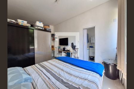 Quarto  de kitnet/studio à venda com 1 quarto, 24m² em Laranjeiras, Rio de Janeiro