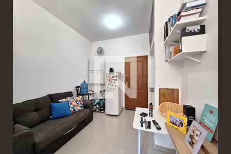 Sala de kitnet/studio à venda com 1 quarto, 24m² em Laranjeiras, Rio de Janeiro