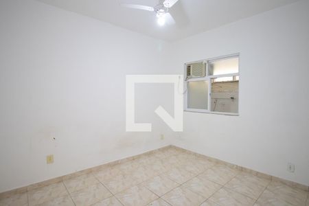 Quarto 2 de apartamento para alugar com 2 quartos, 78m² em Centro, São Gonçalo