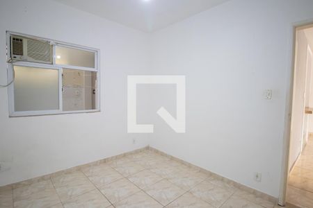 Quarto 2 de apartamento para alugar com 2 quartos, 78m² em Centro, São Gonçalo