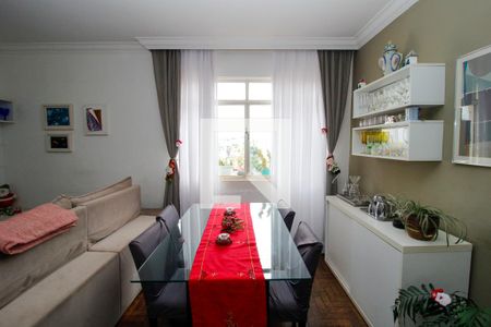 Apartamento à venda com 2 quartos, 77m² em Sagrada Família, Belo Horizonte