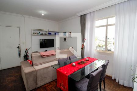 Apartamento à venda com 2 quartos, 77m² em Sagrada Família, Belo Horizonte