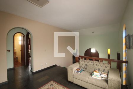 Sala de casa à venda com 4 quartos, 340m² em Sion, Belo Horizonte