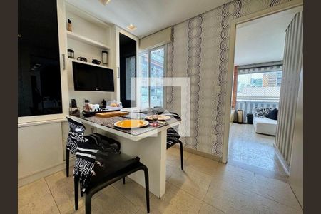 Apartamento à venda com 3 quartos, 158m² em Pinheiros, São Paulo