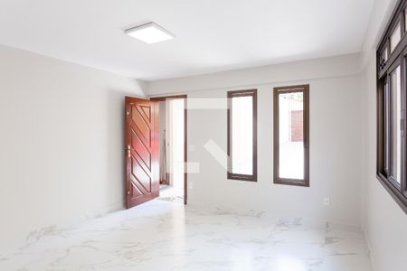 sala de casa para alugar com 2 quartos, 180m² em Tres Barras, Contagem