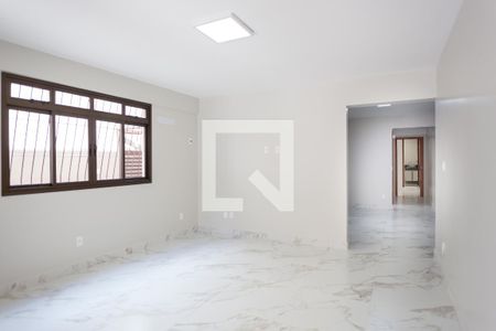 sala de casa para alugar com 2 quartos, 180m² em Tres Barras, Contagem