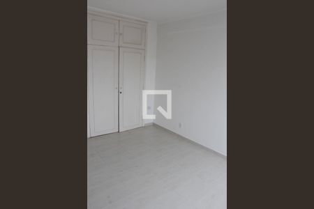 QUARTO 1 de apartamento para alugar com 6 quartos, 70m² em Centro, Campinas