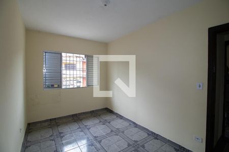 Quarto 1 de casa para alugar com 3 quartos, 180m² em Vila Nivi, São Paulo