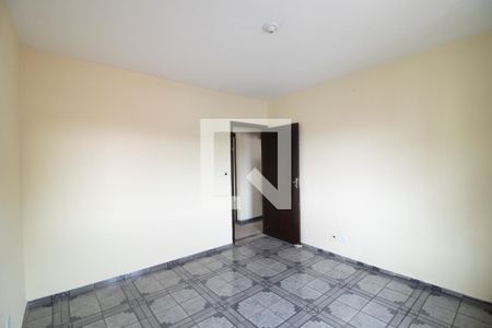 Quarto 2 de casa para alugar com 3 quartos, 180m² em Vila Nivi, São Paulo