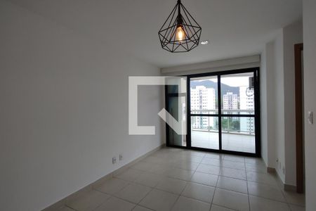 Sala de apartamento à venda com 3 quartos, 76m² em Jacarepaguá, Rio de Janeiro