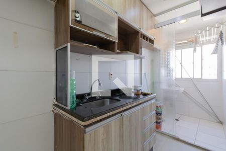 Cozinha de apartamento para alugar com 3 quartos, 56m² em Jardim Cocaia, Guarulhos