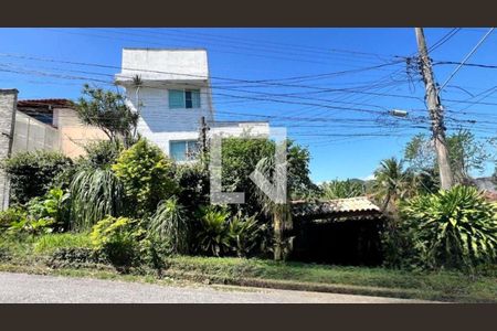 Casa à venda com 3 quartos, 153m² em Serra Grande, Niterói