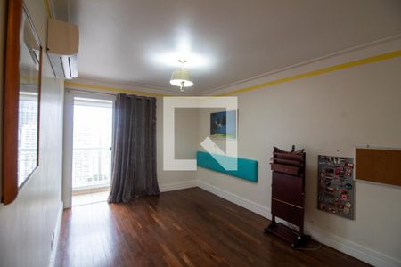 Suíte 1 de apartamento para alugar com 3 quartos, 220m² em Chácara Santo Antônio (zona Sul), São Paulo