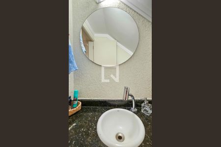 Lavabo de casa à venda com 3 quartos, 150m² em Campo Grande, São Paulo