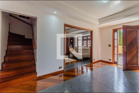 Sala  de casa à venda com 3 quartos, 250m² em Vila Mariana, São Paulo