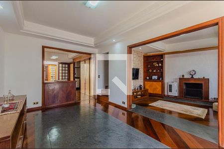 Sala  de casa à venda com 3 quartos, 250m² em Vila Mariana, São Paulo