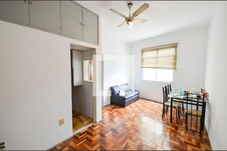 Sala de apartamento para alugar com 1 quarto, 34m² em Estácio, Rio de Janeiro