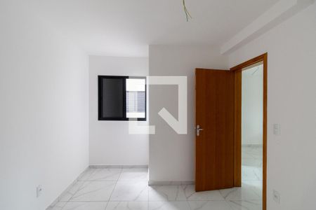 Quarto 2 de apartamento para alugar com 2 quartos, 38m² em Itaquera, São Paulo